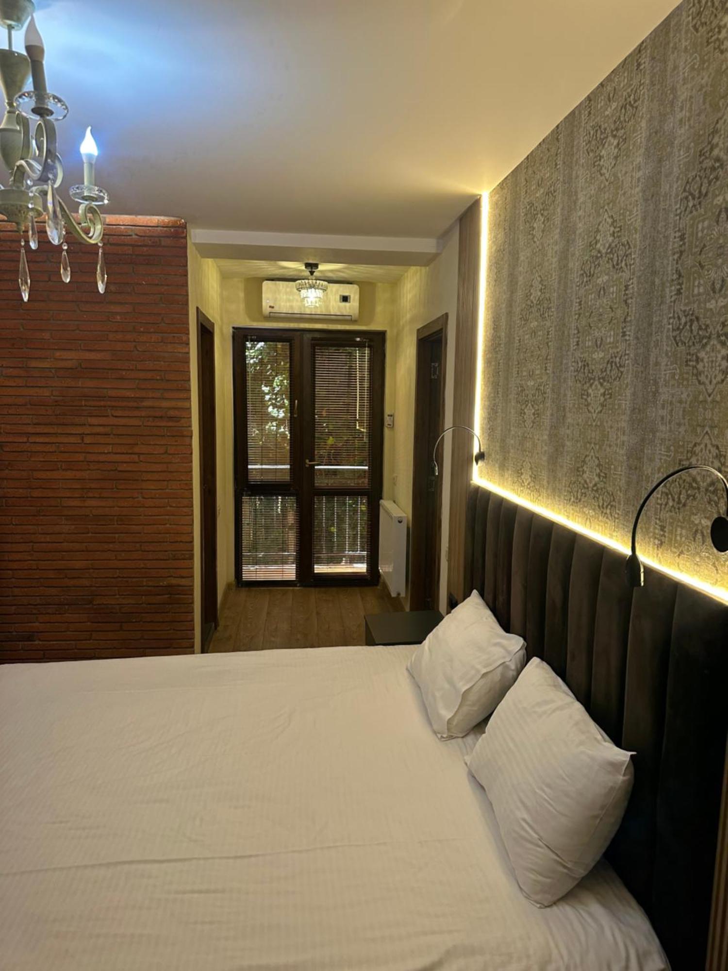 Hotel Wine Hills Tbilisi Exterior foto